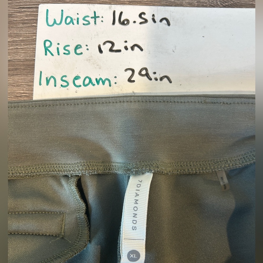 7 Diamonds Women’s Olive REV Cargo Jogger - XL - Picture 6 of 7
